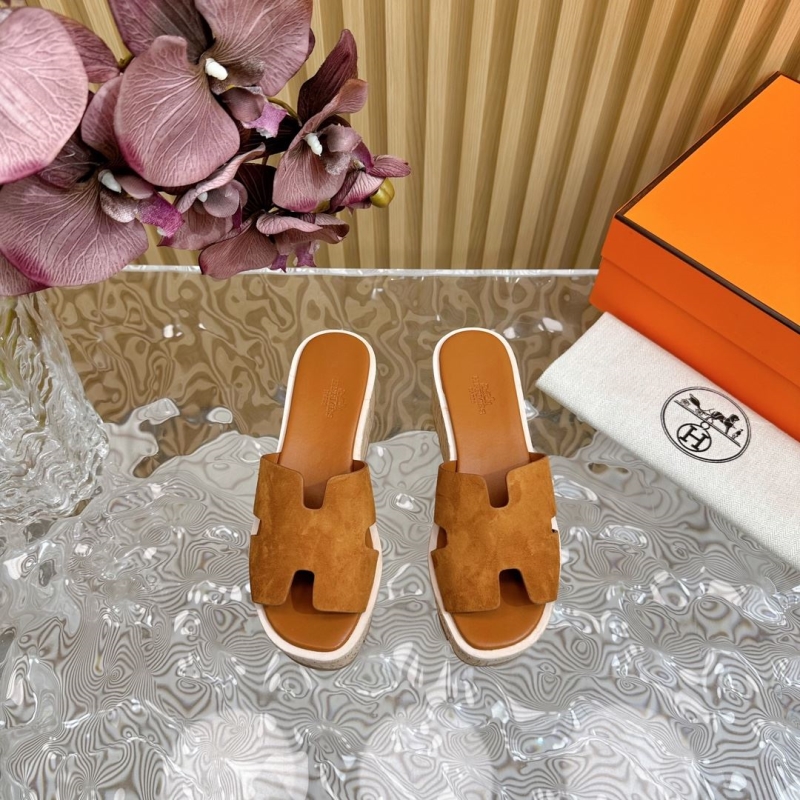 H**mes slippers